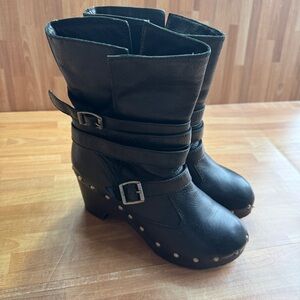 Matisse "Nixie" black leather motorcycle wedge studded boots , size 7